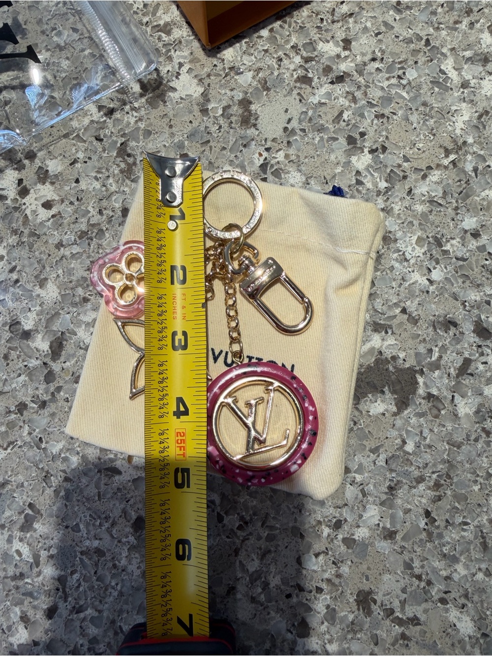Louis Vuitton Pink & Gold Monogram Flower Key Holder Charm - Picture 12 of 14